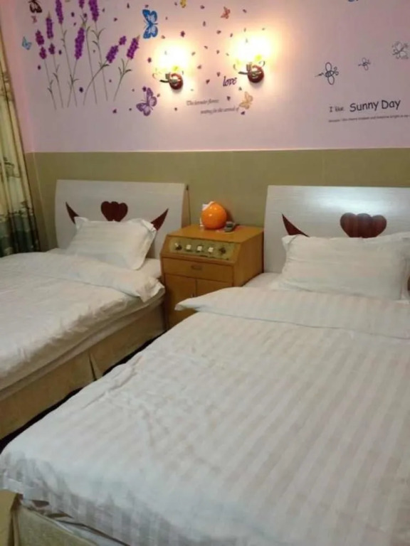 Shenzhen Rest and Seafood Beach Canteen