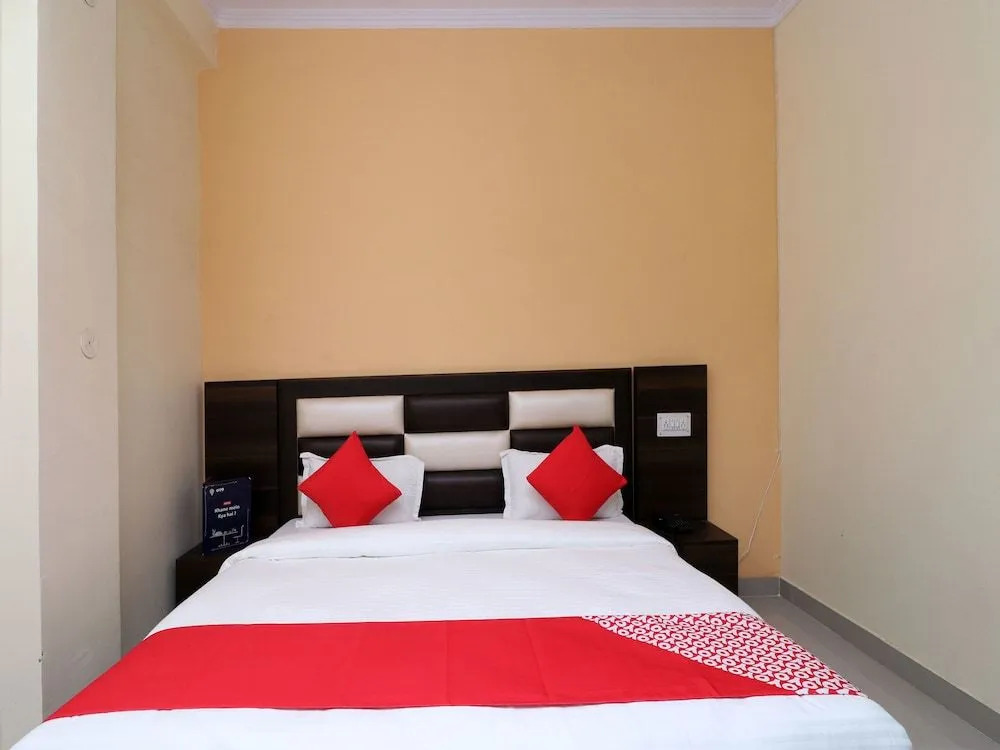 Oyo 16362 Hotel Ashiyana