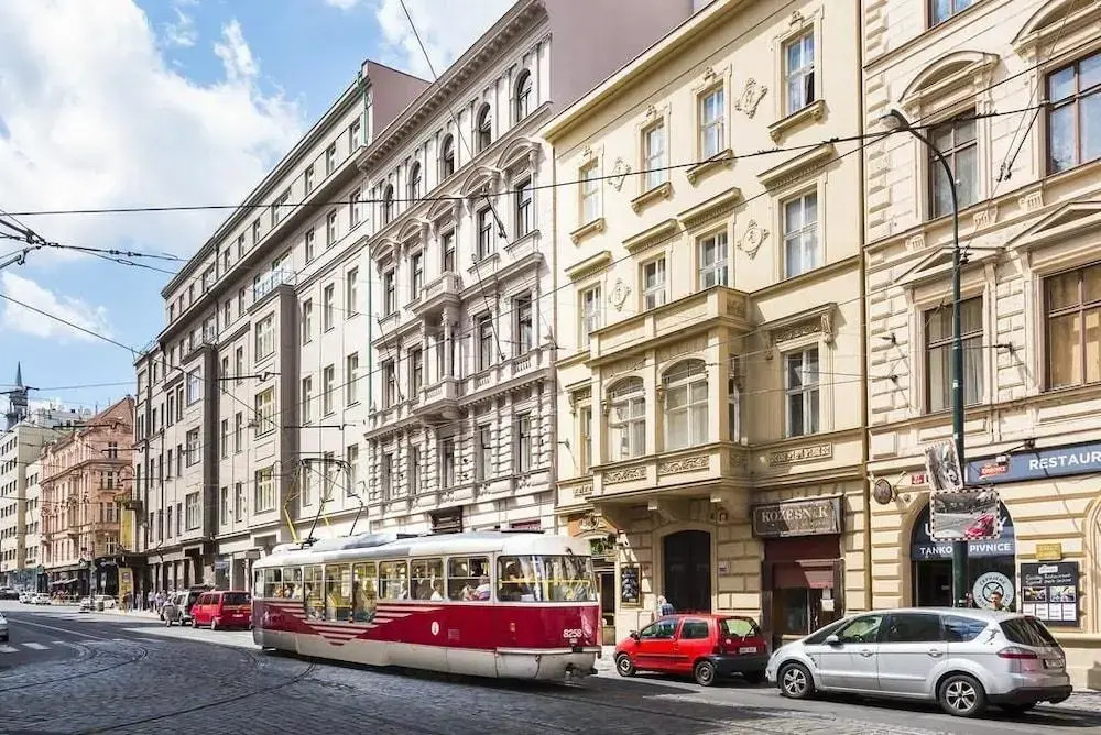 Old Town Apartment Spalena