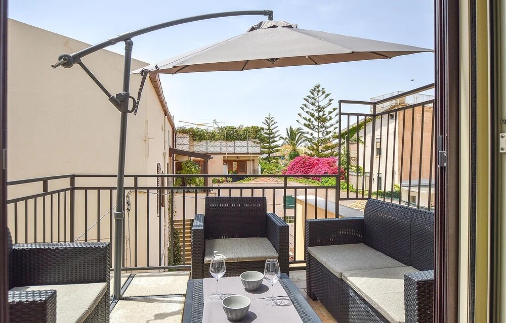 Beautiful Apartment in San Leone With Wifi and 2 Bedrooms