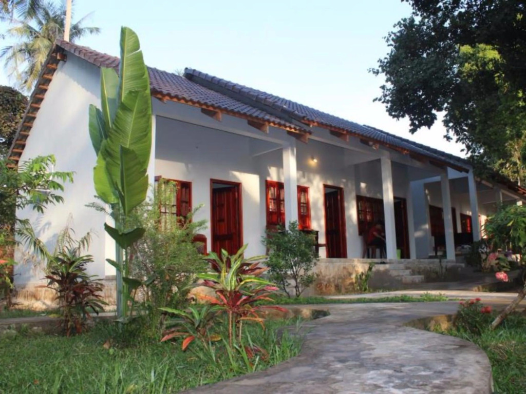 Nhat Lan Resort