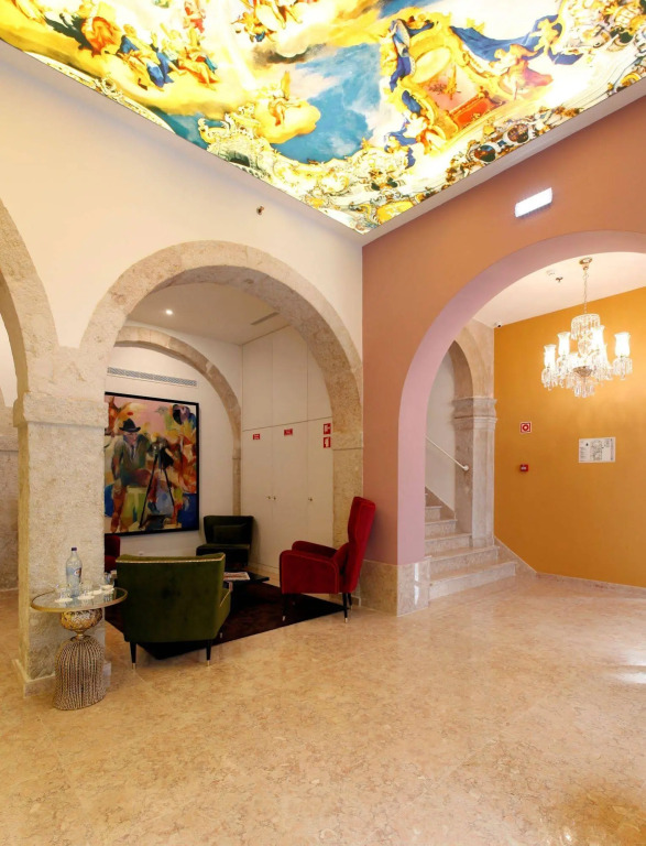 Hotel Lis Baixa