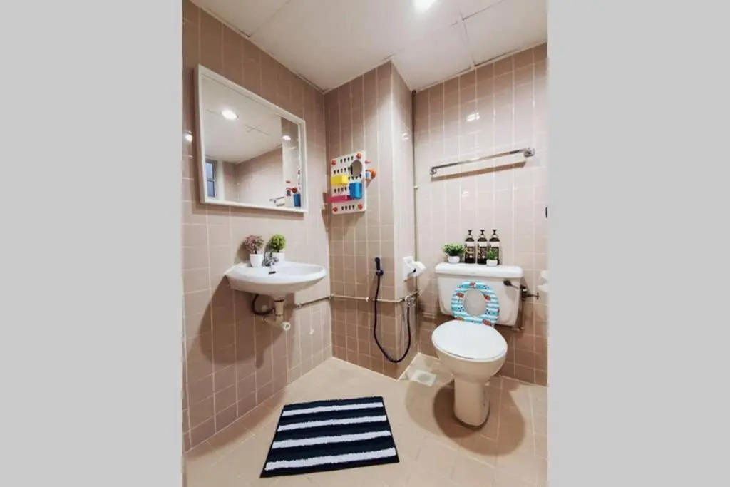 The Whale House | 100m From Batu Ferringhi Beach