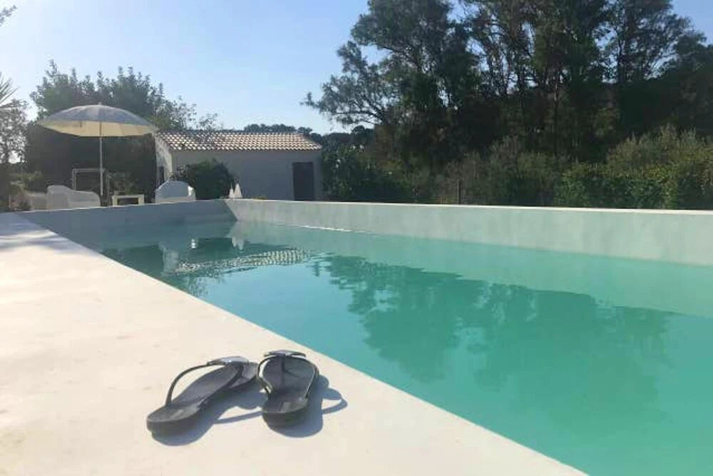 Bungalow With one Bedroom in Madrigueras, With Private Pool, Enclosed Garden and Wifi