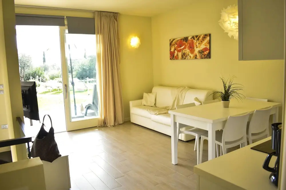 Little Paradise, Il Girasole - Rebomaholidays
