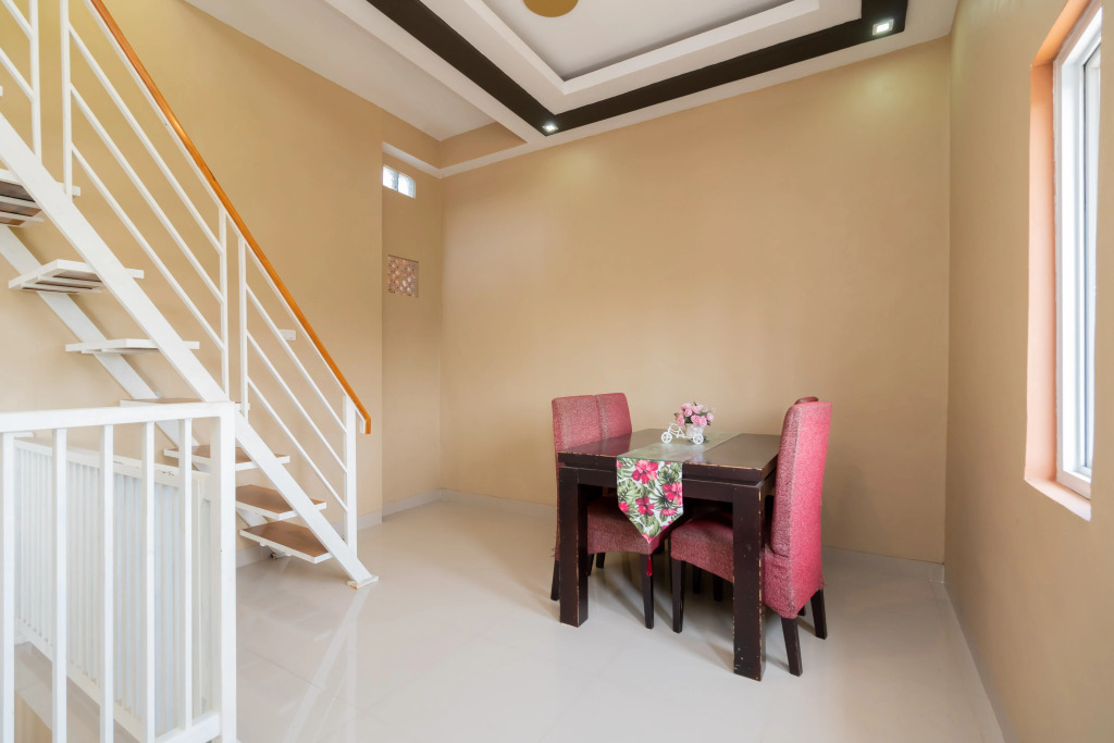 RedDoorz Syariah at Jalan Pangeran Antasari 4 Lampung