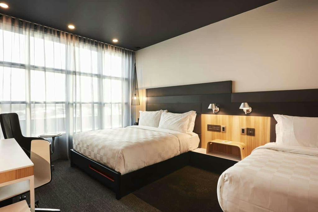 Alt Hotel Calgary East Village