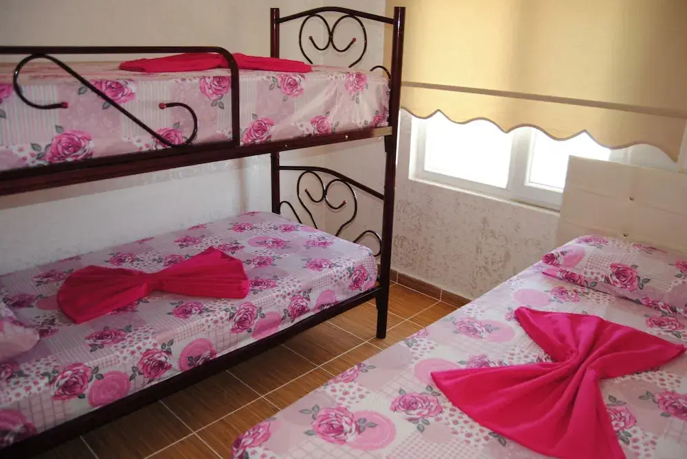 Avşa Sultan Apart