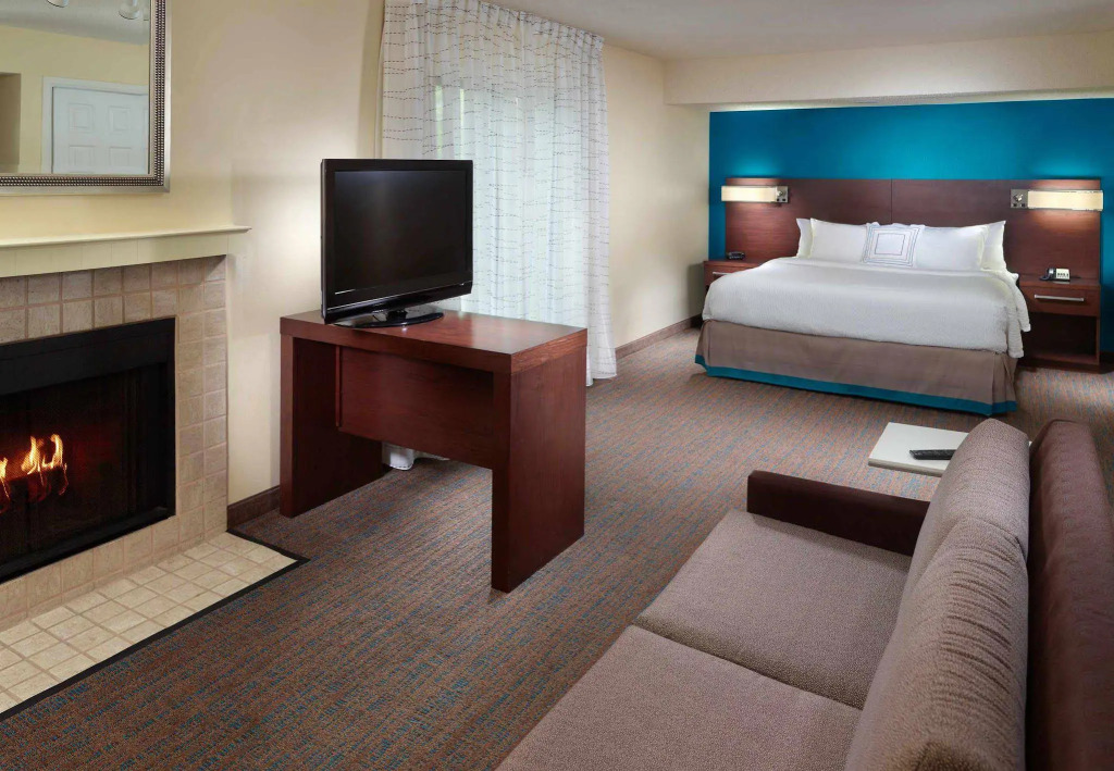 Residence Inn by Marriott Nashville Airport