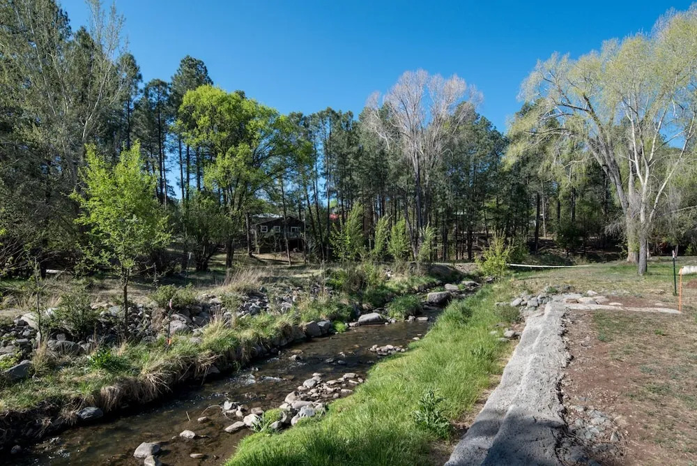 Ruidoso River Park - Two Bedroom Cabin