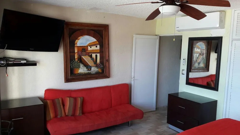 Ocean View 1 Bedroom Apartment