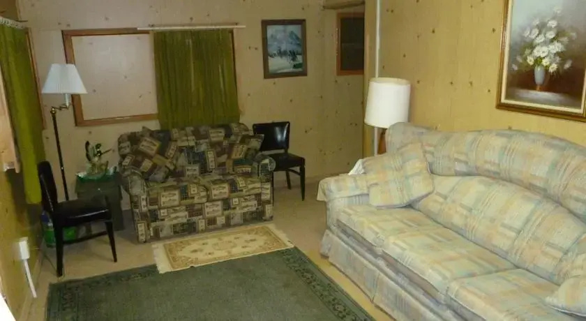Camphouse by Cool Ruidoso