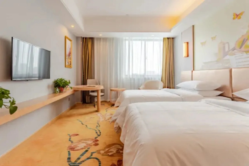 Vienna Hotel (Hefei North 2nd Ring International Auto City)
