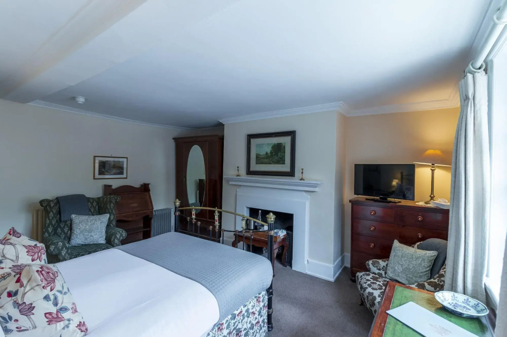 Spread Eagle Inn