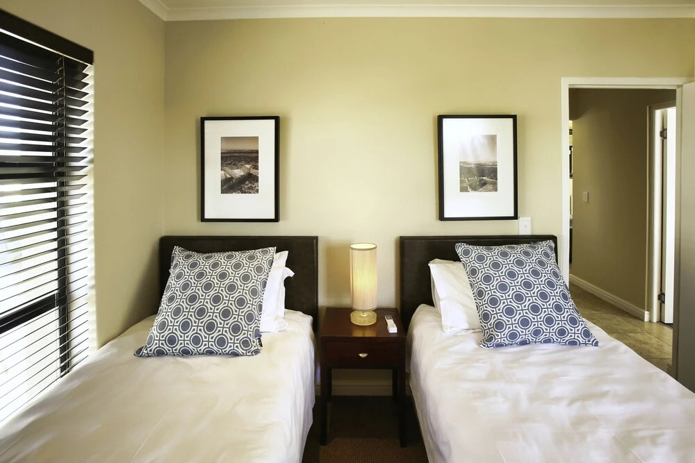 Ellefsen Suite 119