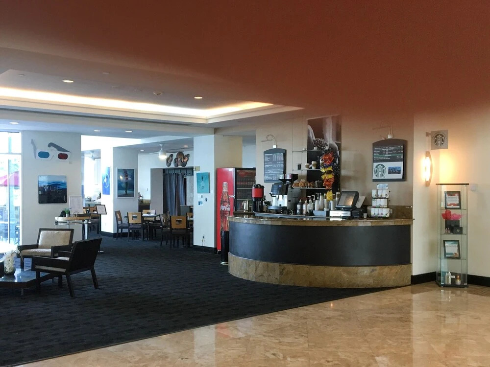 New Listing! Luxe Resort W/ Pool: Near Beach 2 Bedroom Hotel Room