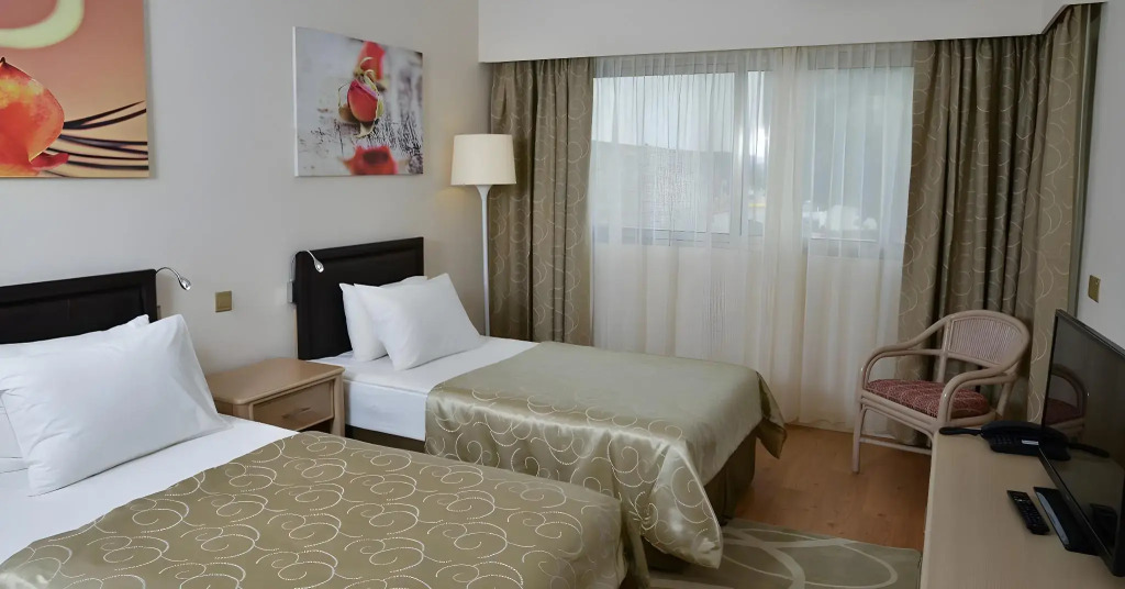 Jasmine Court Hotel