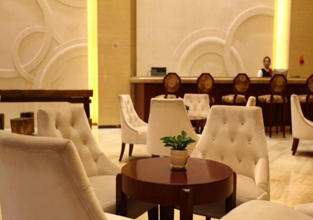Ruijing International Hotel