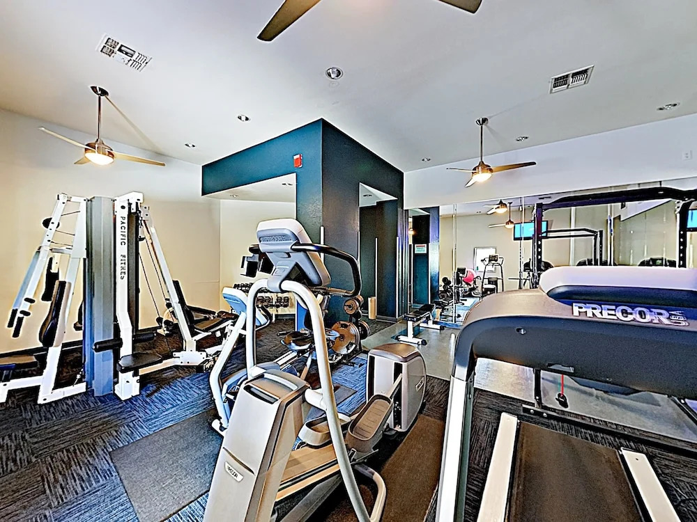Stylish Sunchase W/ Panoramic Gulf Views! 2 Bedroom Condo