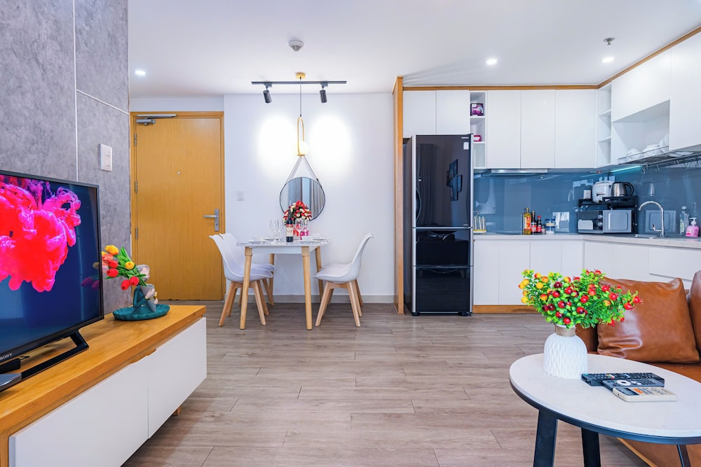 MASTERI Premier Residence