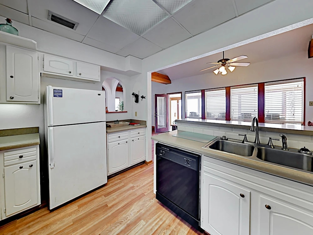 West Red Snapper #114 - 3 Br Condo