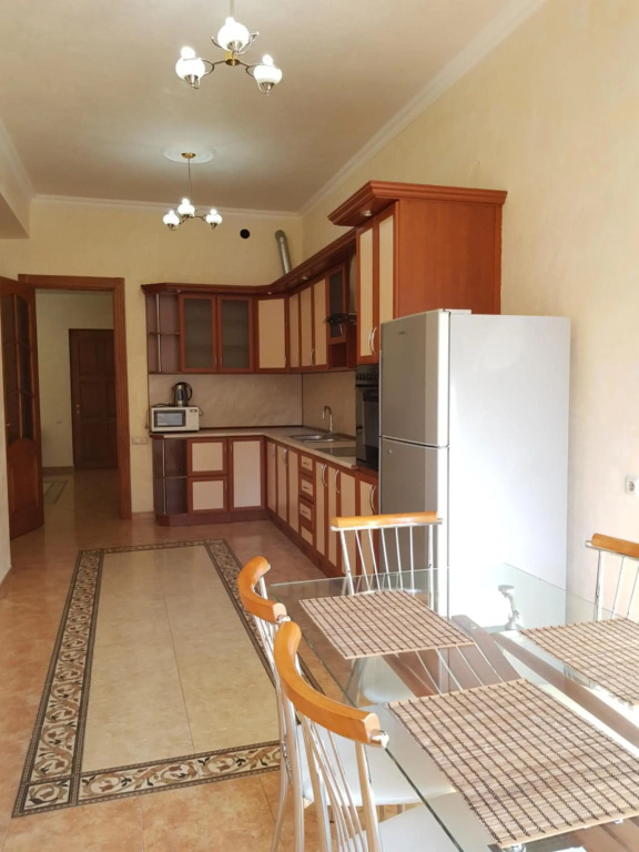 Northern Avenue 2 bedroom Deluxe apartment with Balcony HH644