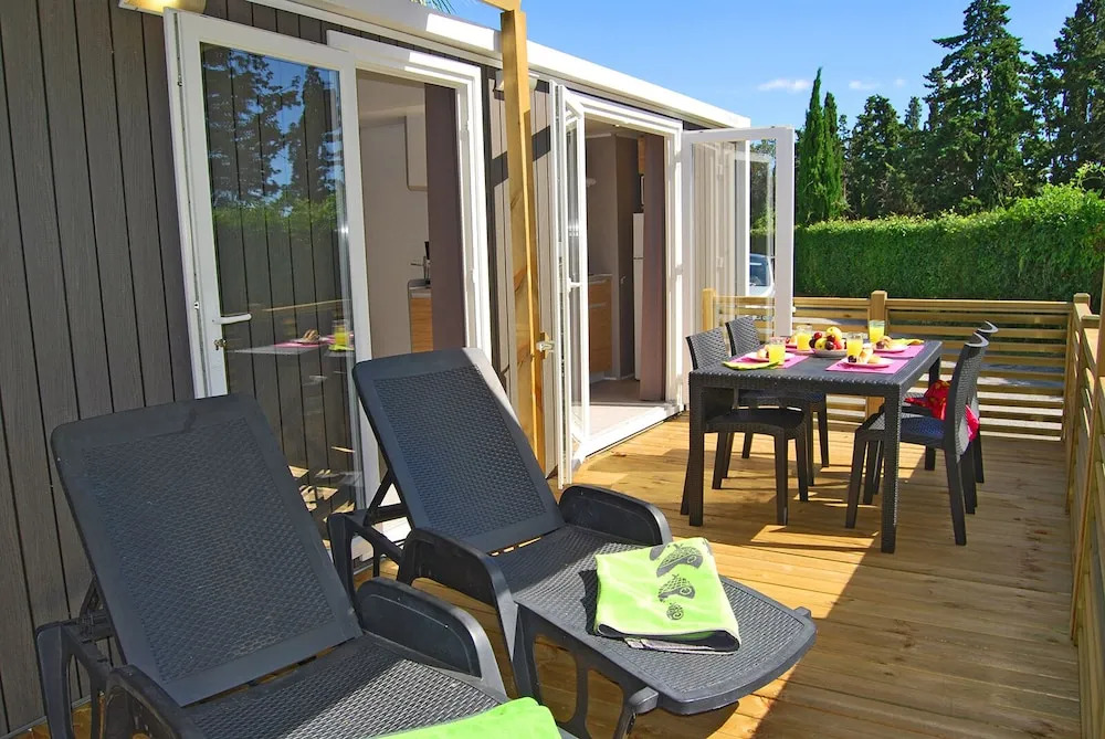 Lagrange Grand Bleu Vacances Camping Le Bosc