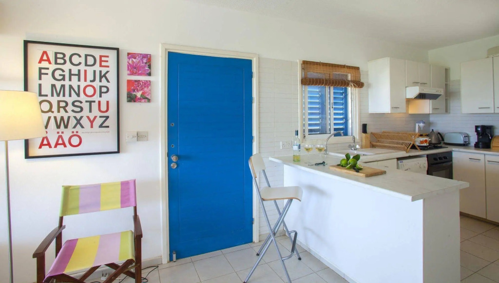 Liora Suite