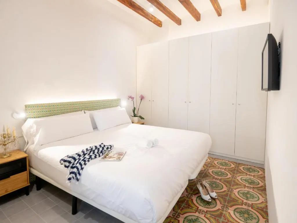 Es Palauet Brandnew one suite apartment in Ibiza center