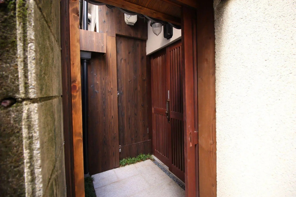 Kamogawa Nanajo
