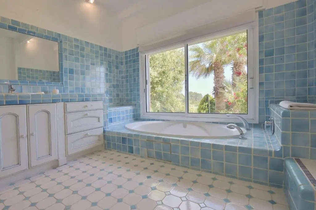 La provençale Vacation House for 8 people with breathtaking view!