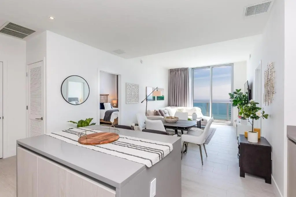 Luxury Penthouse Rental two bedroom at Hyde Beach House Resort 43th floor Miami