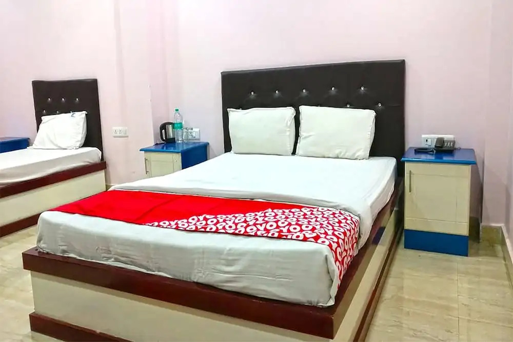 OYO 16845 Shree Karpagham Dreams