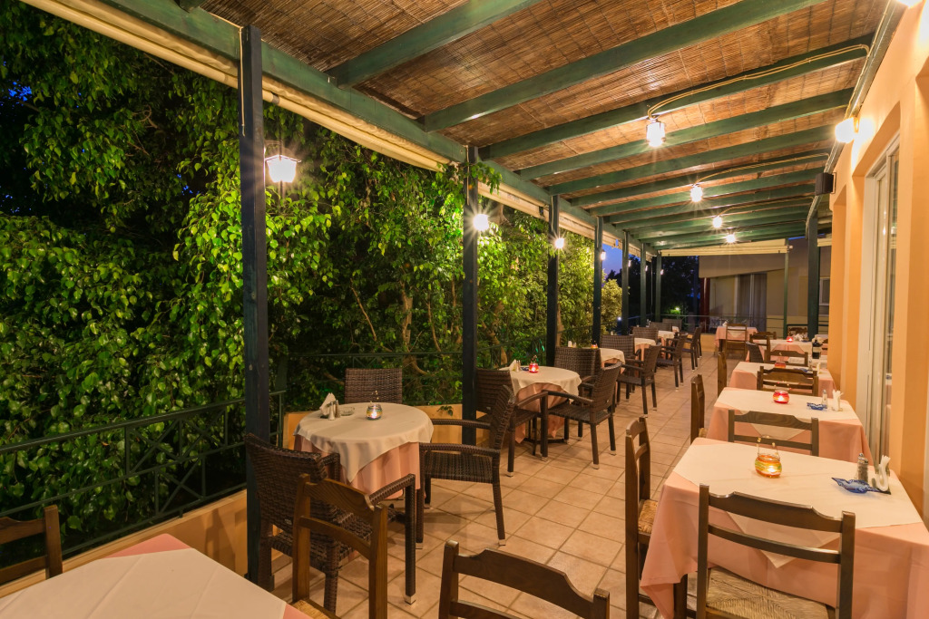 Elotia Hotel