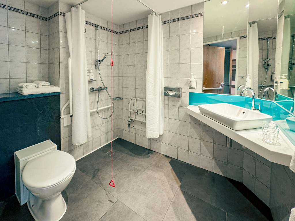 Holiday Inn Express London Stratford by IHG