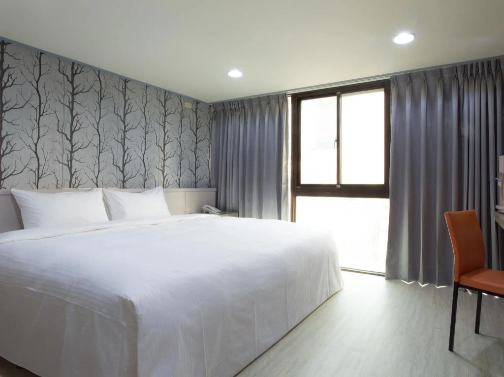 Mu Chen Hotel