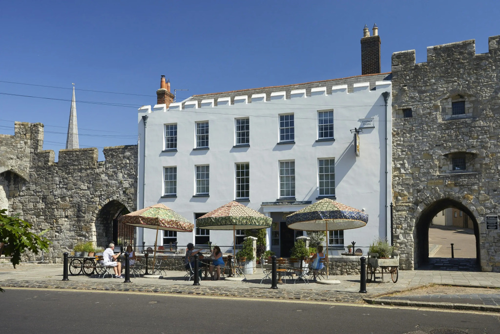 THE PIG in the Wall - Southampton