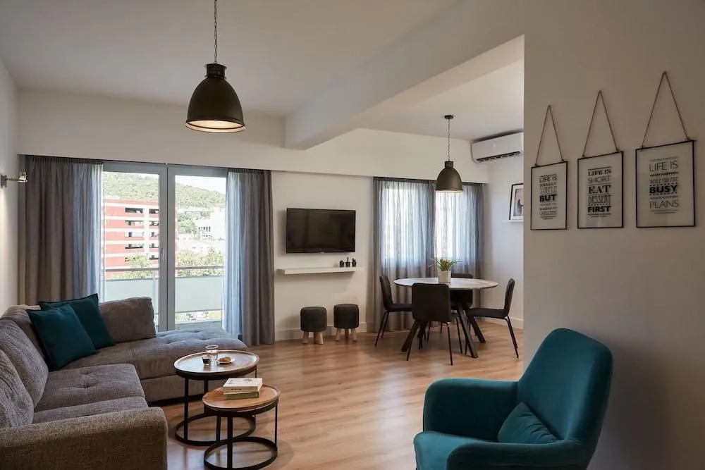Urban Heights 3BD Apt