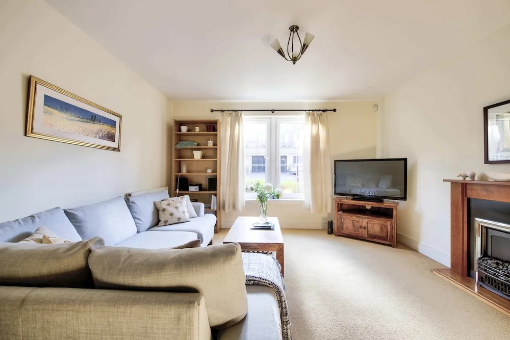 Guestready - Bright, Spacious 2bdr Flat