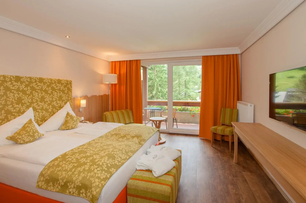 Evident Hotel Prägant