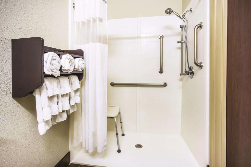 La Quinta by Wyndham Evansville