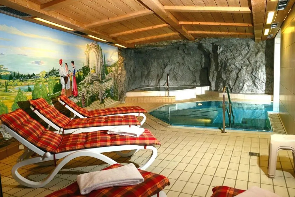 Hotel Alpenhof