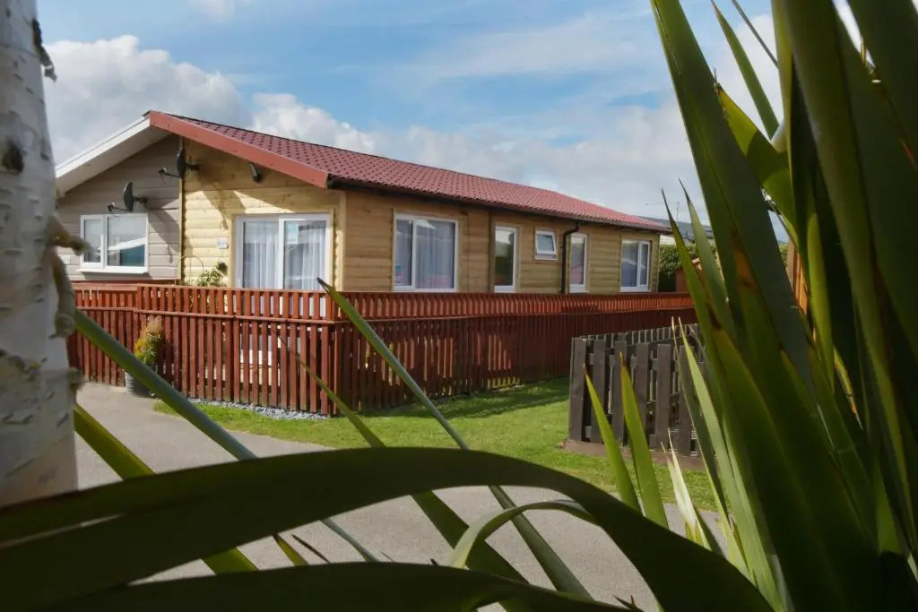 Pet friendly sleeps 3 Chalet Bridlington free elec