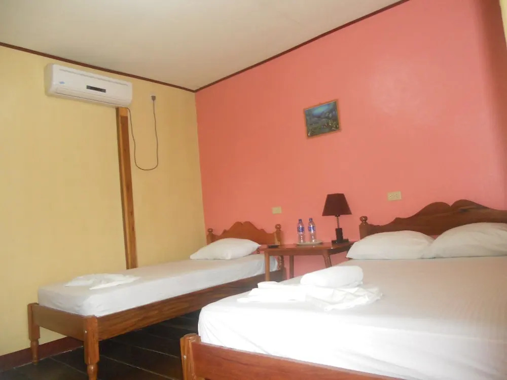 Cabinas Leyko