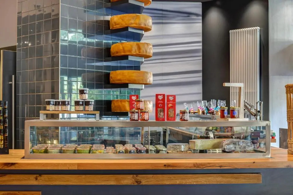 Alpina Eclectic Hotel