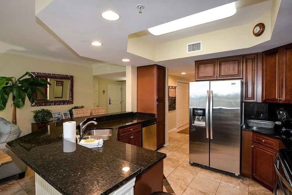 The Crown 3 Bedrooms 3 Bathrooms Condo