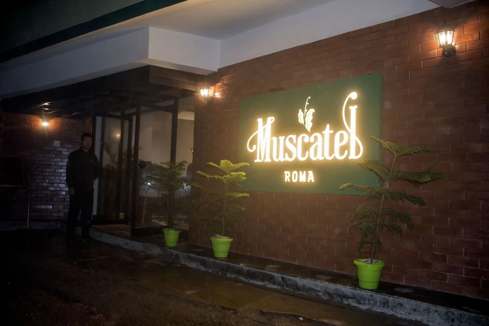 Muscatel Roma - 400 Mts from Mall Road