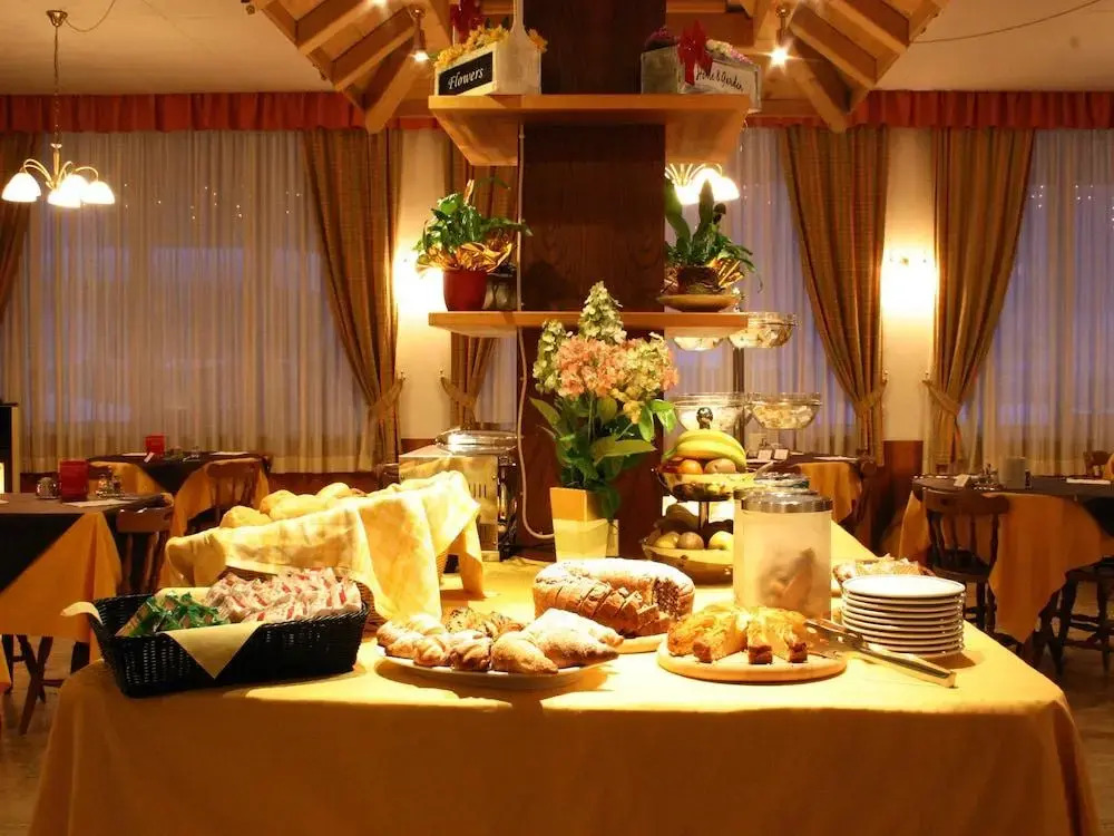 Hotel Aurora