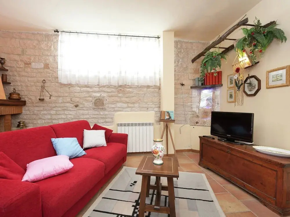 Large holiday home in Cagli with pool
