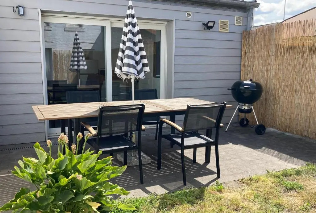 Maison centre ville avec jardin à 700m de la plage